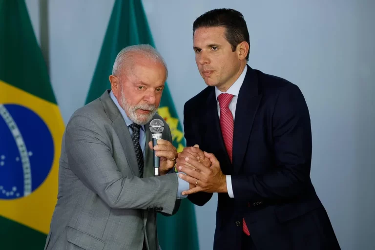 Hugo Motta: The Betrayal of Conservative Principles in Brazil