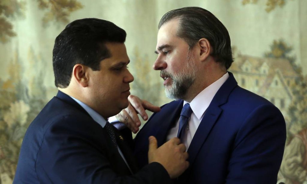 Outrageous Betrayal: Alcolumbre’s Cronies Gambled Away Workers’ Pensions in the Banco Master Scandal