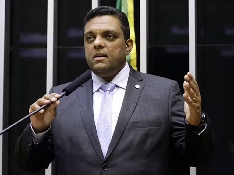 BETRAYAL IN THE HOUSE OF GOD: EVANGELICAL TRAITOR OTONI DE PAULA CAST OUT