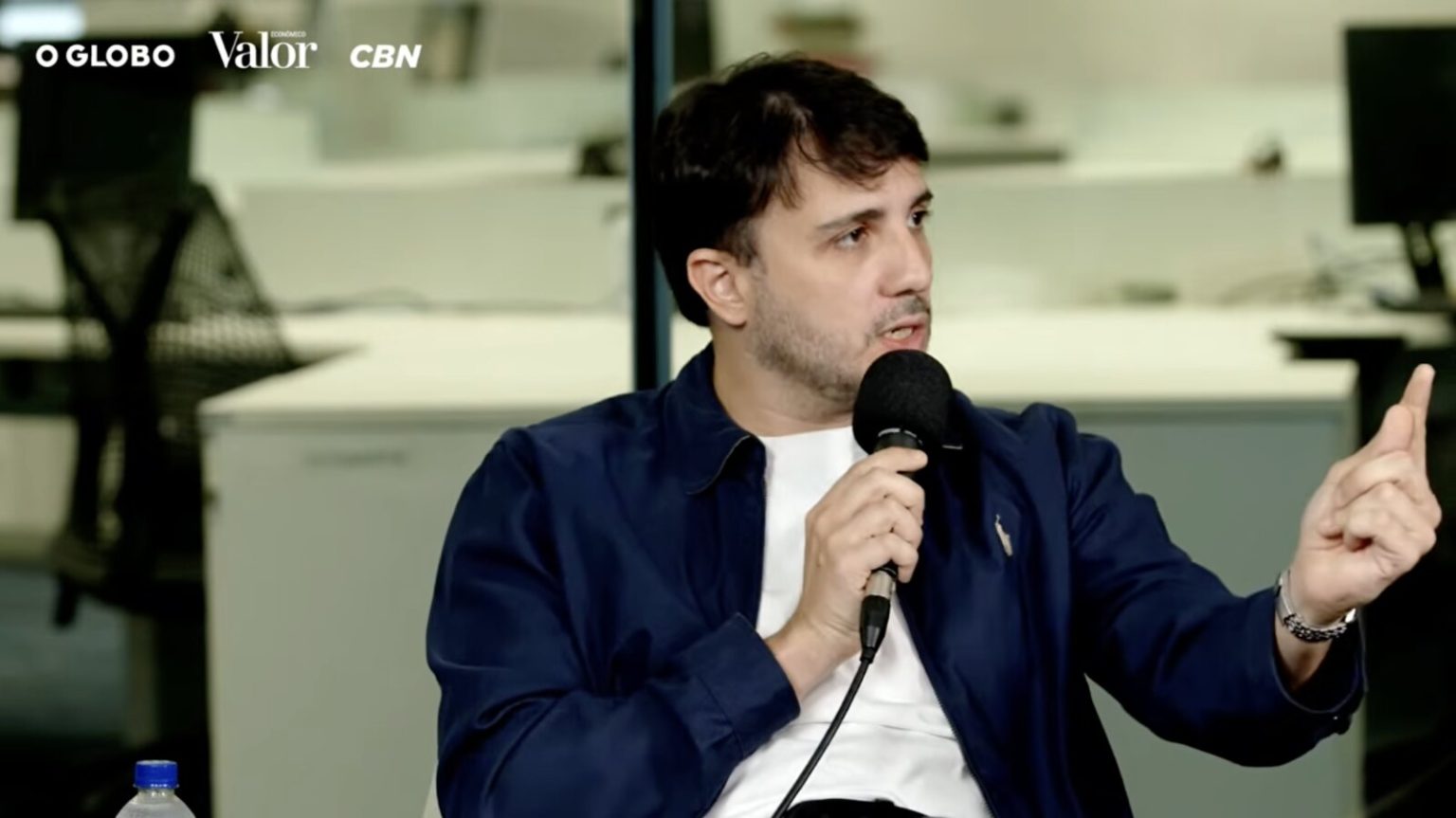 TSE Suspends Renan Santos Campaign Over Social Media Reporting