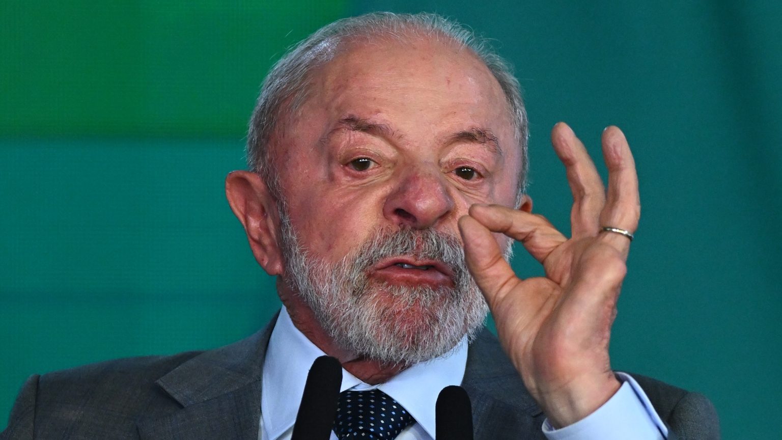 Brazil: Lula’s war on Legal Betting. Political Theatre